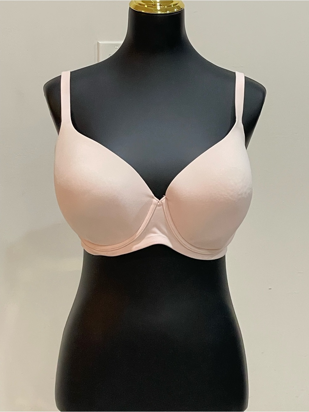 Victoria's Secret Body by Victoria Full Coverage Bra Pink 40DD EUC